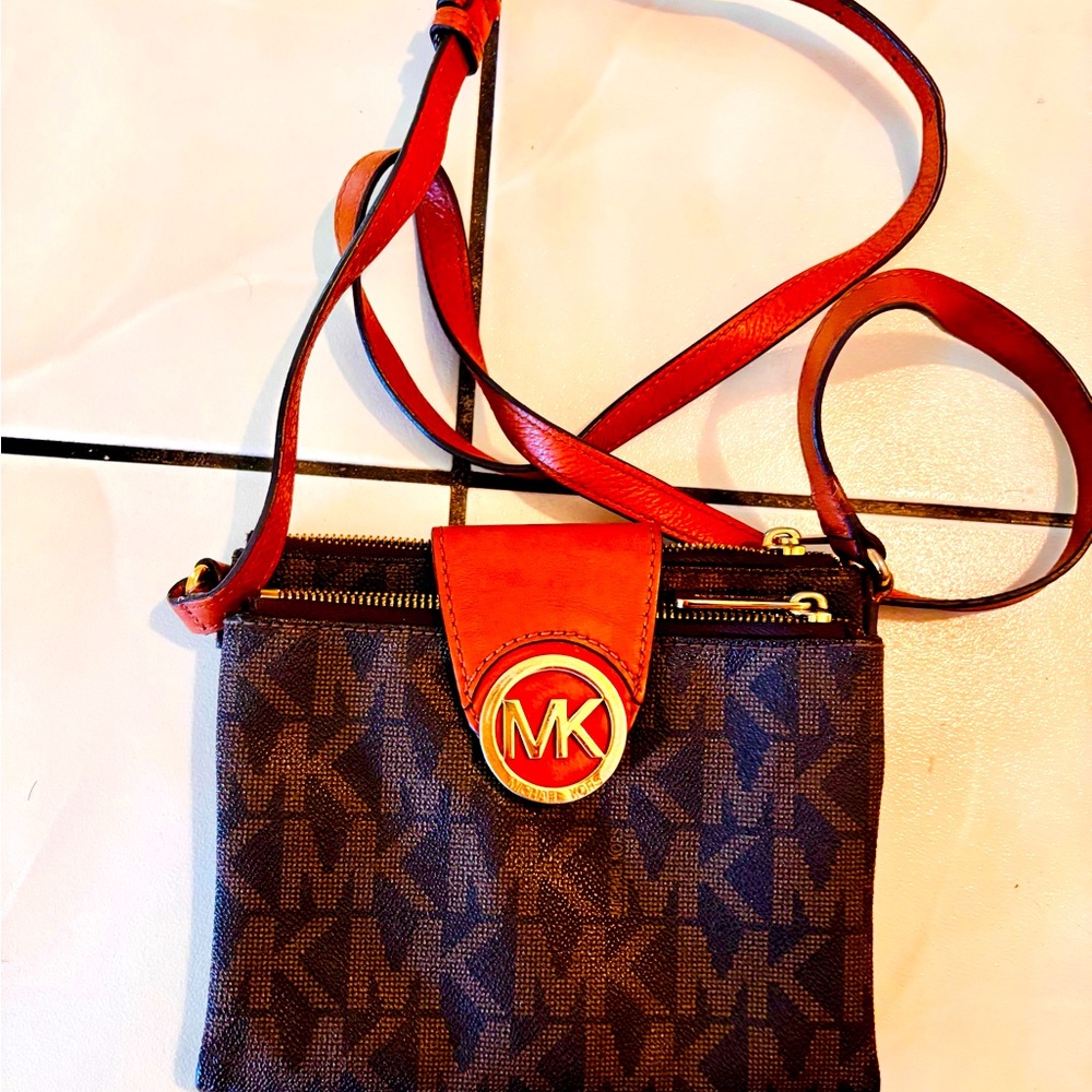 Michael Kors Crossbody Bag